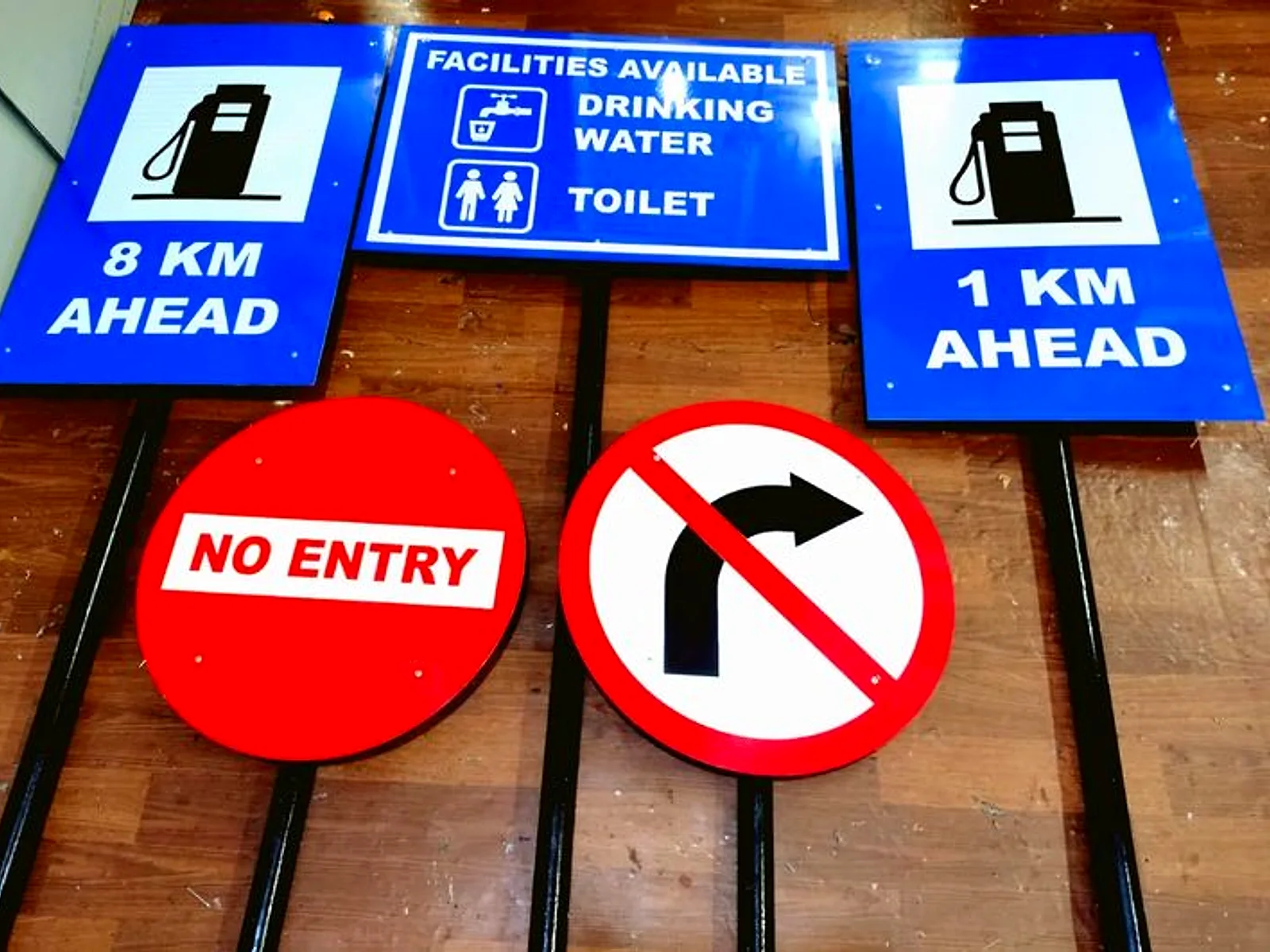 Signage Fabrication by Fabrication Legend